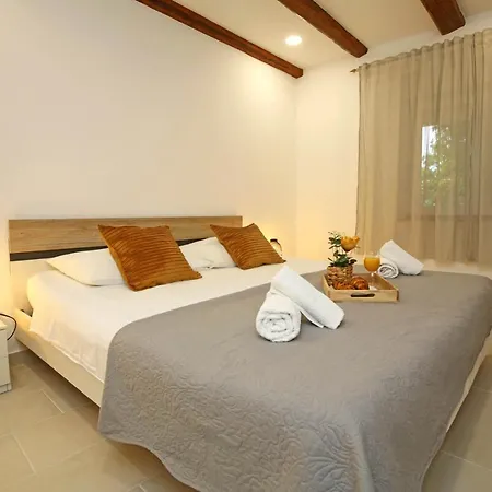 Tonka Apartment Sibenik