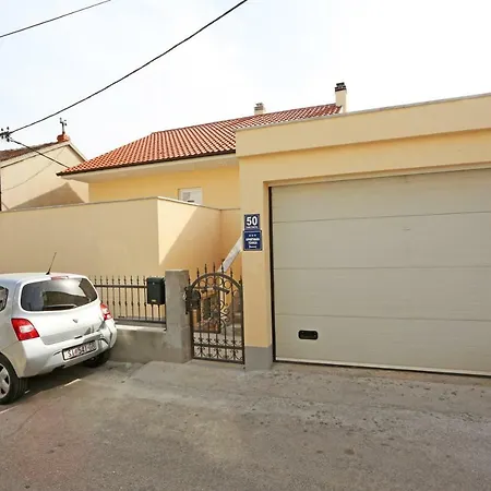 Tonka Apartment Sibenik